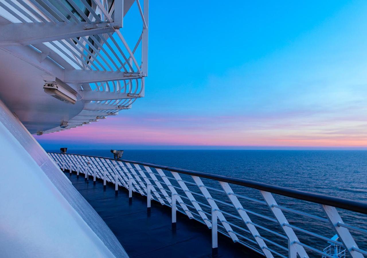 Отель Viking Line Ferry Gabriella - One-Way Journey From Helsinki To Stockholm Экстерьер фото