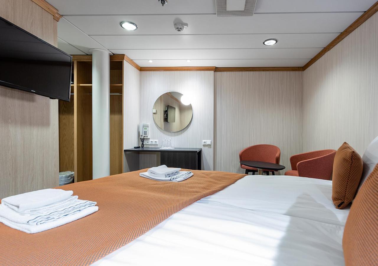 Отель Viking Line Ferry Gabriella - One-Way Journey From Helsinki To Stockholm Номер фото